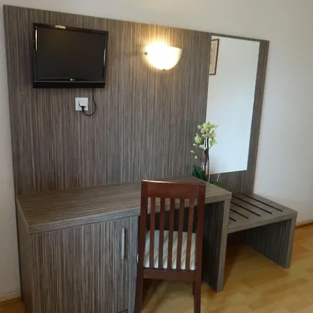 Otel Restaurant Des Thermes 3*