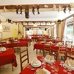Отель Restaurant Des Thermes 3*