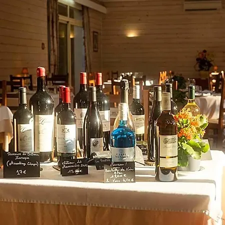 فندق Restaurant Des Thermes Castéra-Verduzan